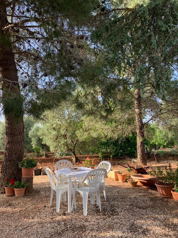 הוילה צ'לייה מספיקה Il Trullo Di Francesca מראה חיצוני תמונה